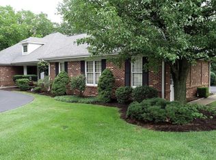11035 Rambling Oaks Dr, Saint Louis, MO
