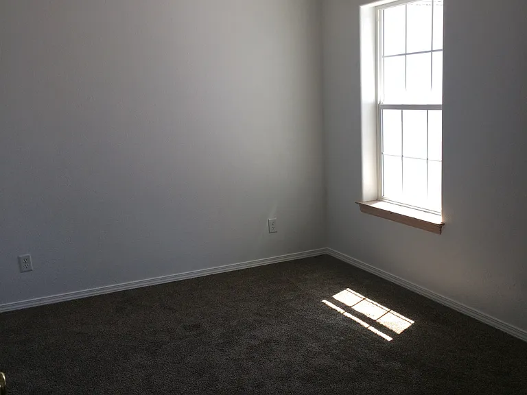 1/2 Pioneer Rd — Photo 16