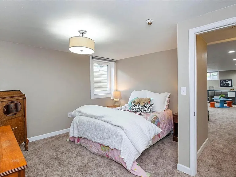 7201 W Ellsworth Ave — Photo 15