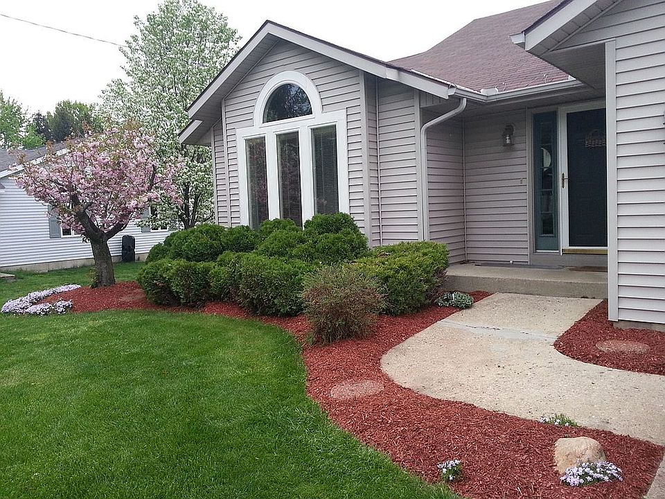 Mature Landscaping