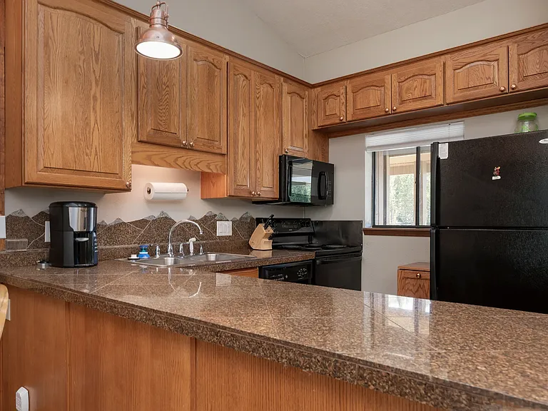 203 Village Dr #11-32 — Photo 7