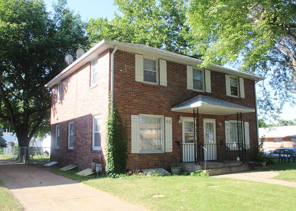 1st image of 2721-23 W Koenig St