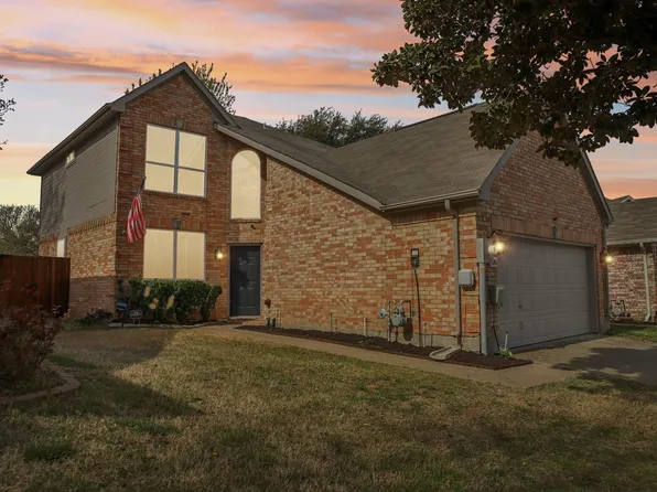 926 Winterstone Dr, Lewisville, TX 75067