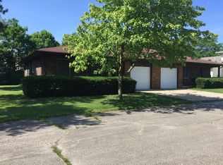 381-383 Huber Village Blvd, Westerville, OH 43081