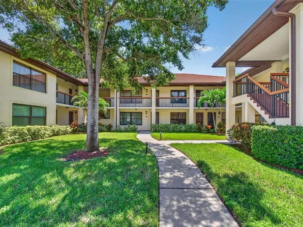 1602 HAMMOCK PINE BOULEVARD #1602, CLEARWATER, FL 33761