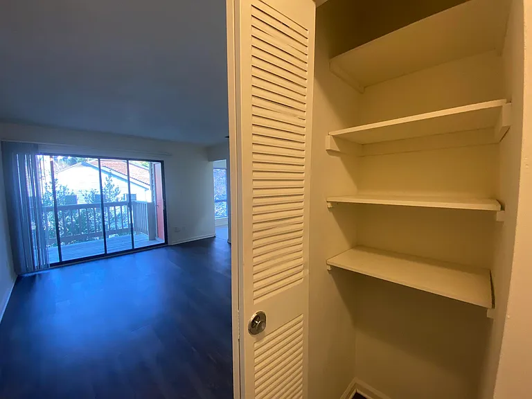 Princeton Circle West Apartments — Photo 77