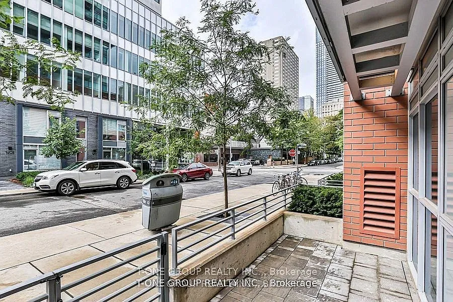 2 bed, $4,000 — Photo 3