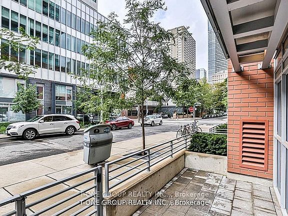4th image of 92 McGill St