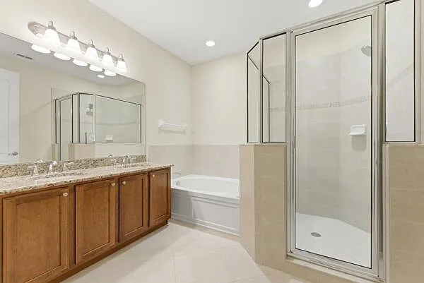 6109 NW Kendra Ln — Photo 14