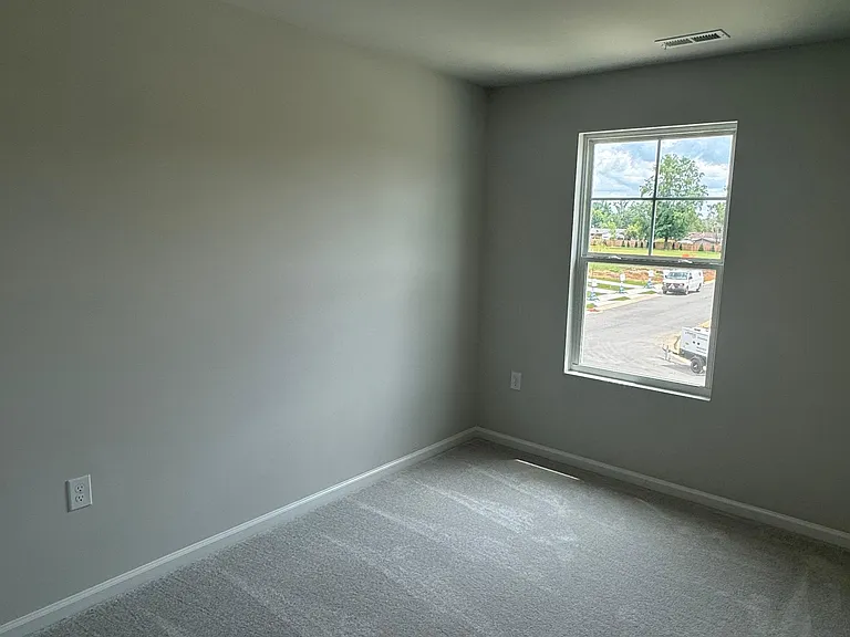 187 Peebles Dr — Photo 60
