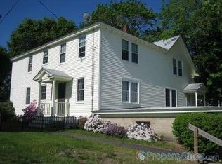 21 Main St, Raymond, NH 03077