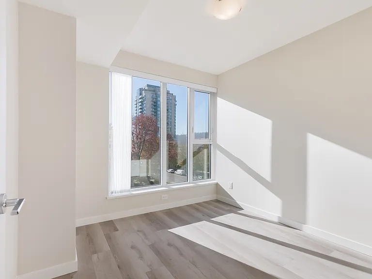 1182 Westwood St — Photo 112