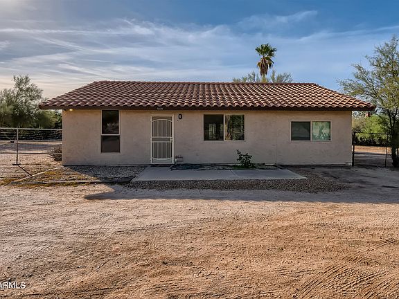 2nd image of 5639 E Dixileta Dr