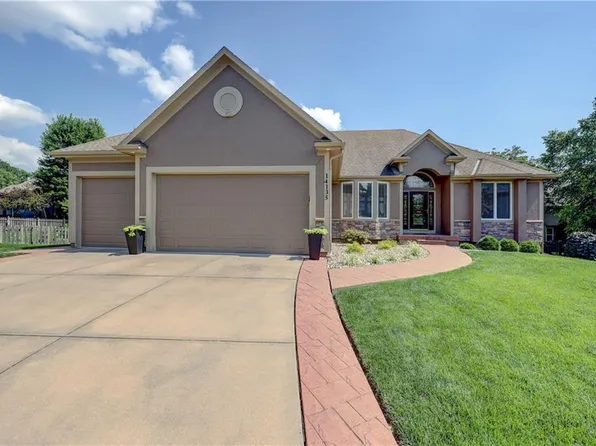 14135 W 138th Ct, Olathe, KS 66062