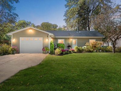 11040 Colony Dr, Pinckney, MI, 48169