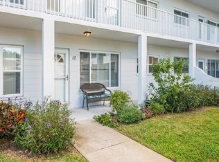 2002 Australia Way E APT 10, Clearwater, FL 33763