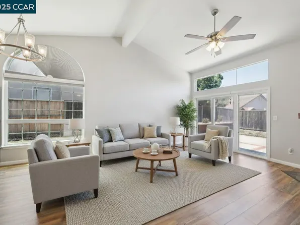 2118 Connie Ln, Oakley, CA 94561