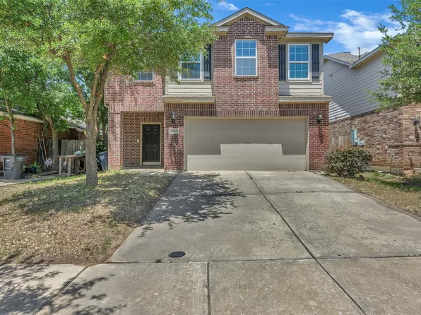 4820 Cedar Springs Dr, Fort Worth, TX 76179