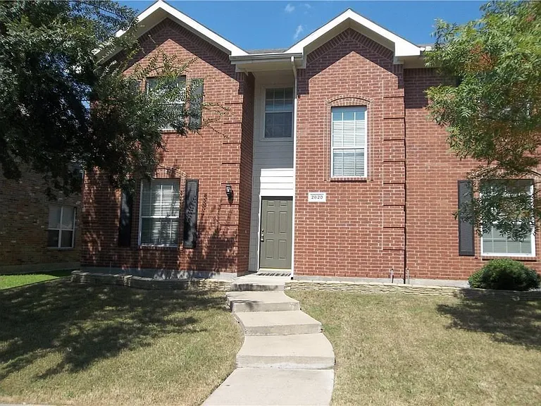 2820 Deer Ridge Dr — Photo 1