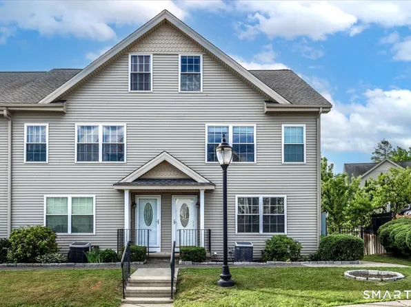 40 Division Street #4, Danbury, CT 06810