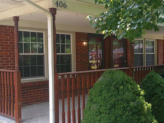 2nd image of 406 Spring Station Cir