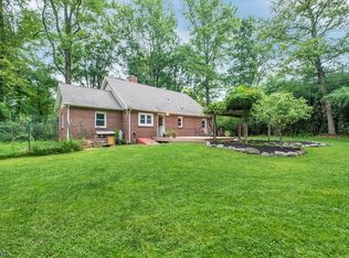 620 Valley Rd, Oxford, NJ 07863