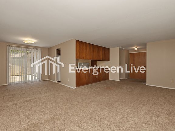 3rd image of 5718 Troy Villa Blvd