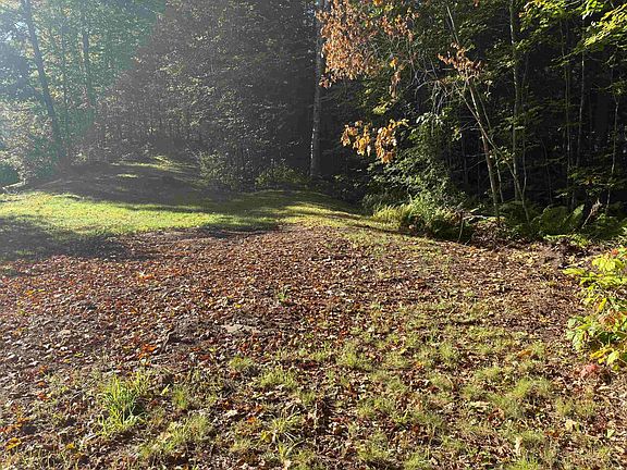 5th image of 253 Quechee Road