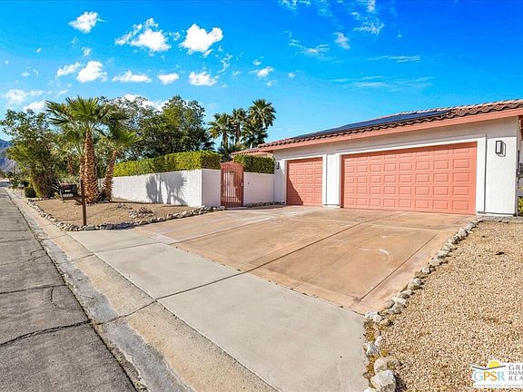 2nd image of 2222 E Wayne Rd