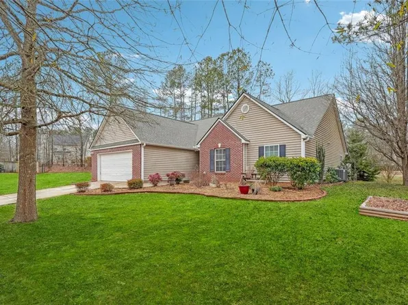 530 Eagle Ct, Monroe, GA 30655