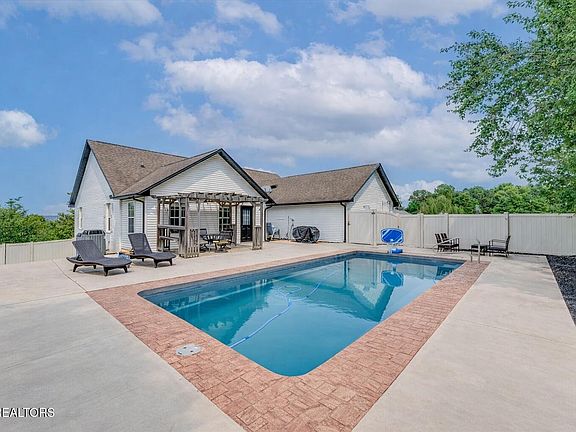 5th image of 2168 Summerfield Ln