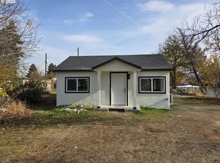310 NE 4th St, Irrigon, OR 97844