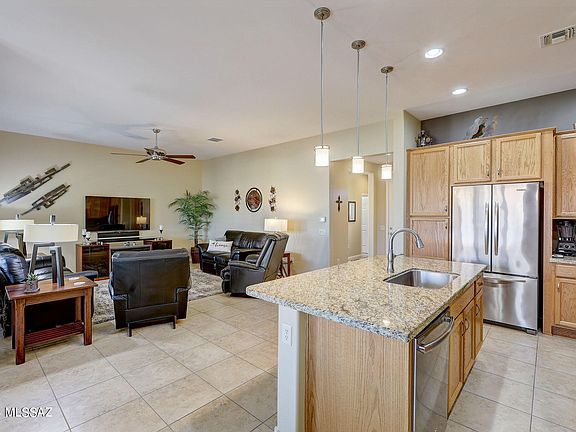 4th image of 39748 S Sand Crest Dr