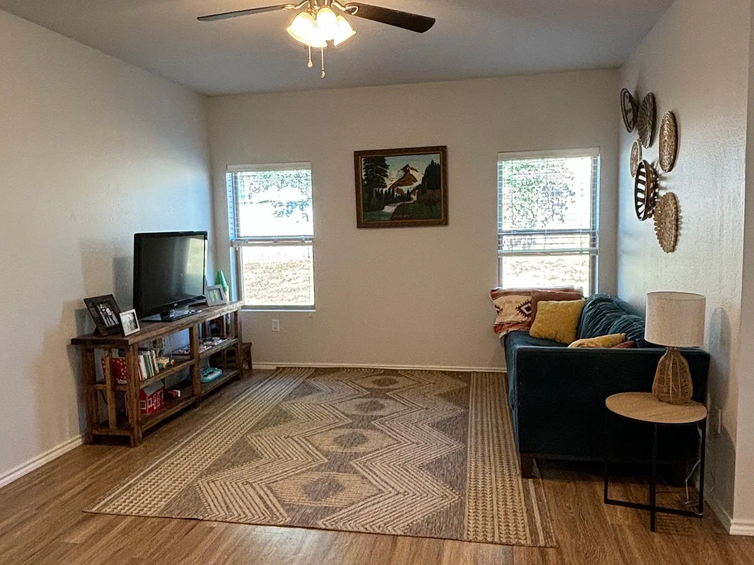 4 bed, 1582 sqft, $2,100 — Photo 4