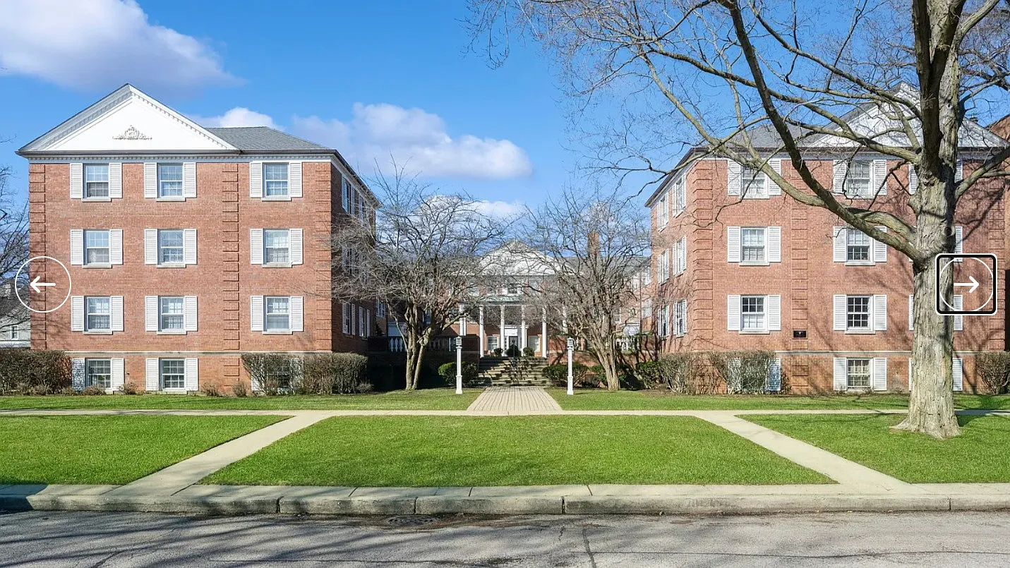 2 bed, 1100 sqft, $2,288 — Photo 1
