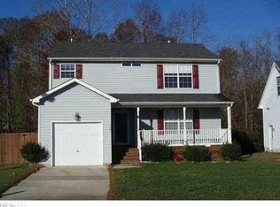 1228 Woods Edge Cir, Suffolk, VA 23434