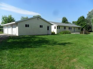 11381 Mill Creek Dr, Marshfield, WI 54449