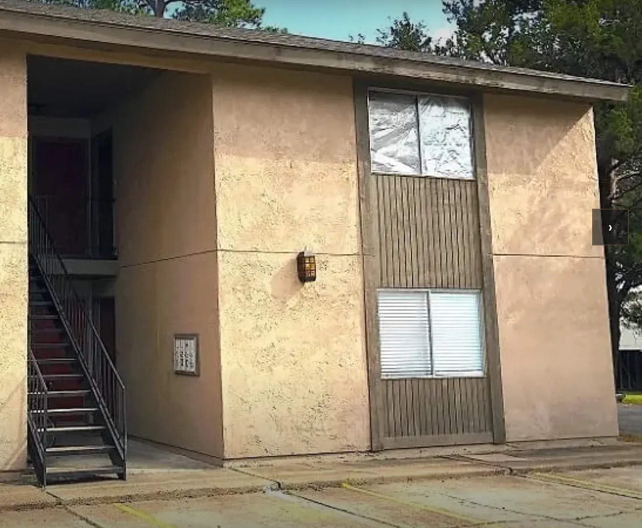 2 bed, 850 sqft, $890 — Photo 1