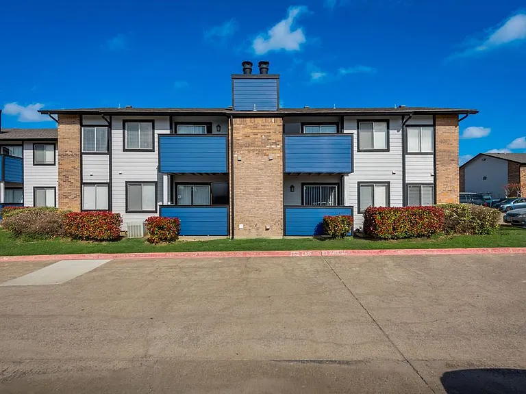 Willow Park — Photo 19