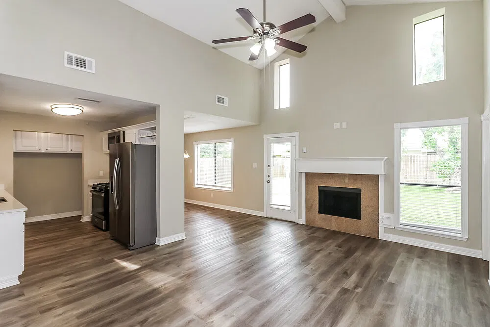 2 bed, 2.0 bath, 1110 sqft, $2,490 — Photo 4