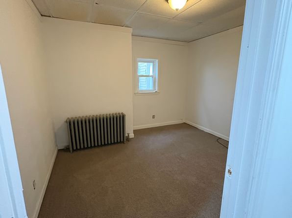 403 Ormsby Ave Floor 1