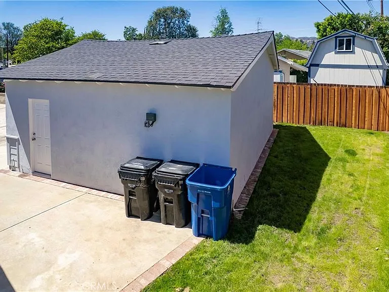7630 Minstrel Ave — Photo 50