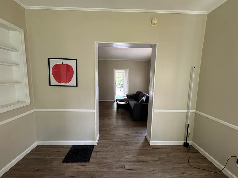 111 Sweet St NE #1 — Photo 18