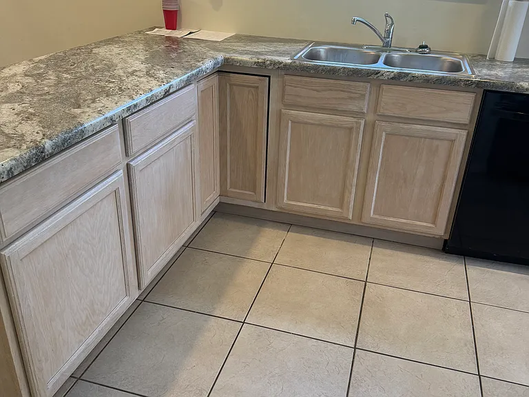 442 Beaumont Ct — Photo 9