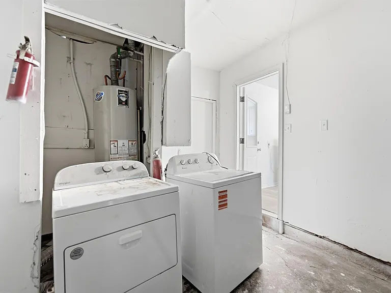 3711 Cosby St — Photo 8
