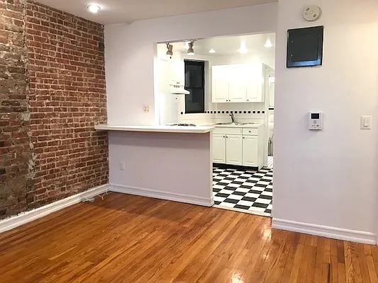 Rented by CitySites Real Estate Group | media 2