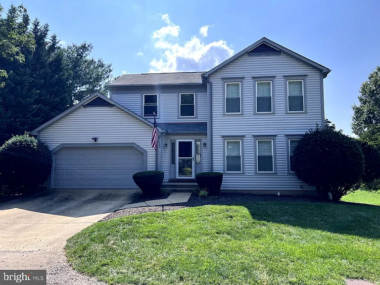 3504 Nodding Pine Ct — Photo 1