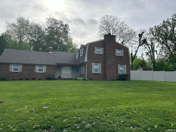 7555 Broadview Dr, Newburgh, IN 47630