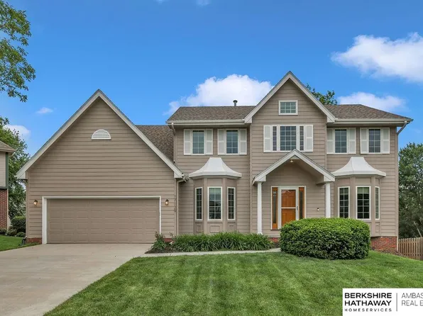 17129 O Cir, Omaha, NE 68135