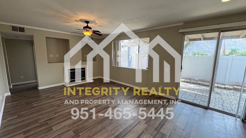 5 bed, 2269 sqft, $3,495 — Photo 3